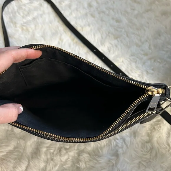 Coach Crossbody - Picture 3 of 14